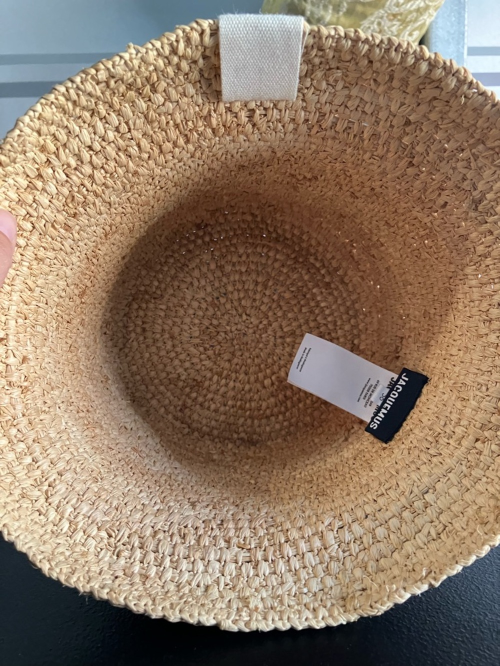 Jacquemus Beige Straw Hat with Black Logo Tag - Picture 6 of 9